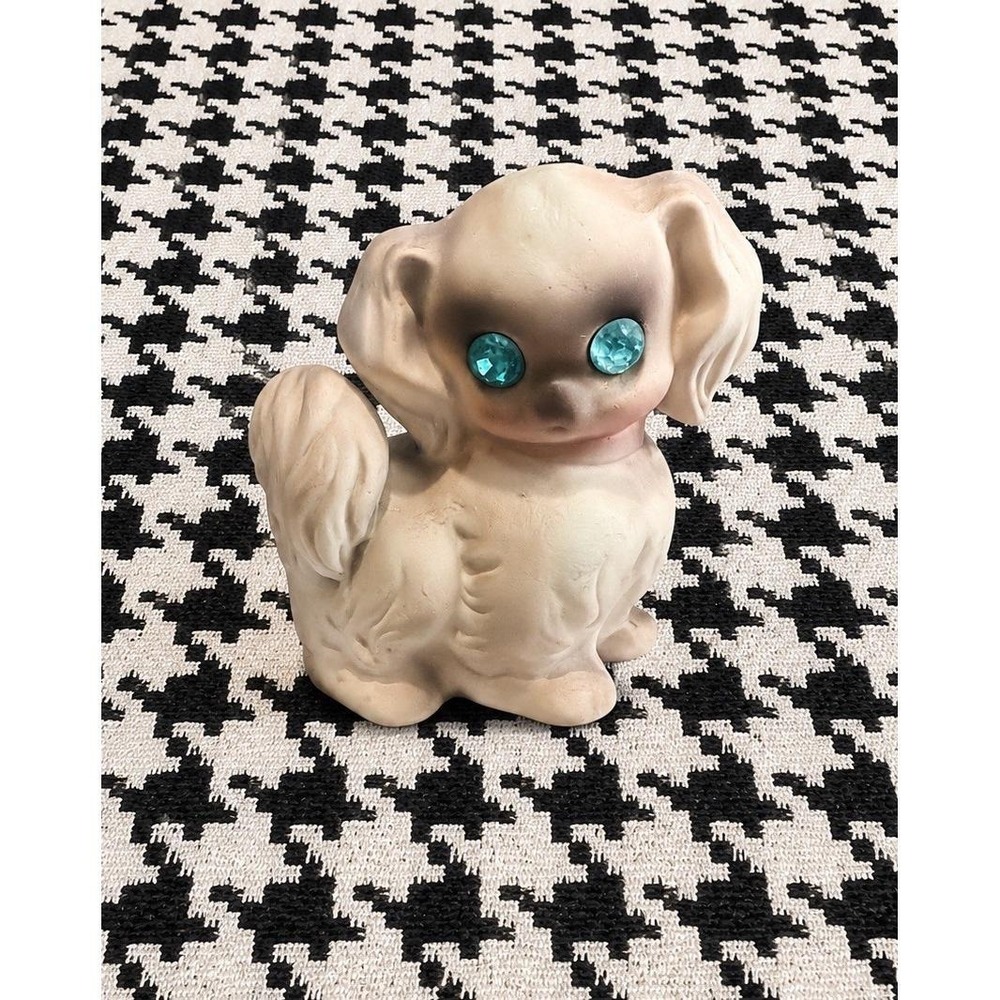 Vintage Napco Pekingese DOG Figurine Blue Jeweled Eyes Shades Pink Blue